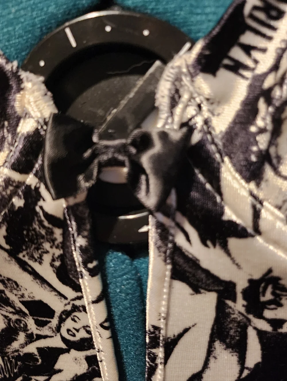 Used Black And White Marilyn Monroe Shapewear - Picture 2 of 12